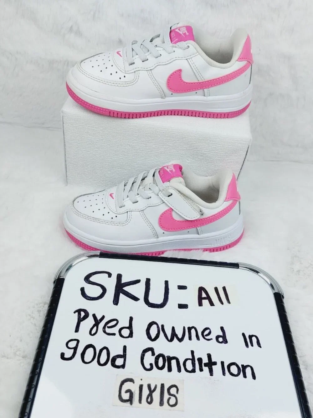 Nike Force 1 Low EasyOn Girls White Laser Fuchsia Sneaker Shoes Size US 10.5C